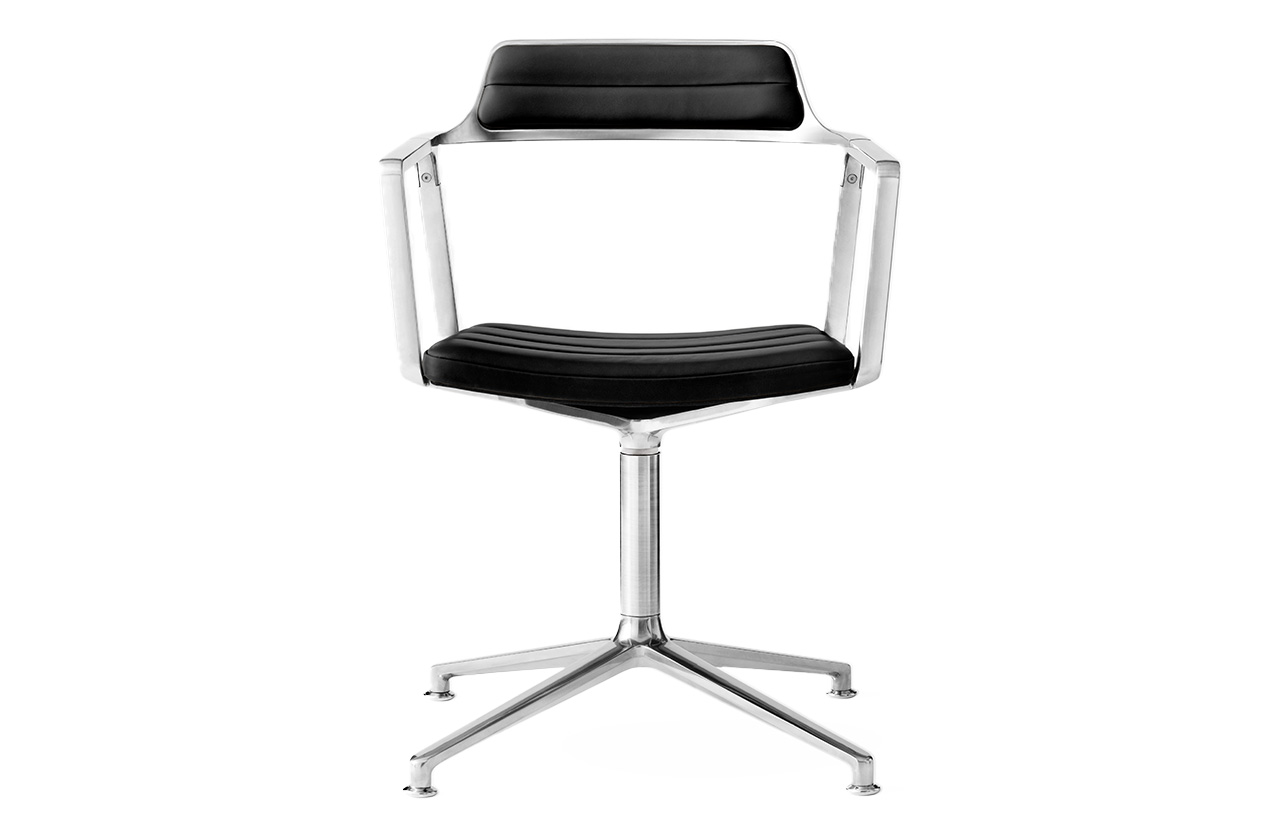 VIPP452 Chair