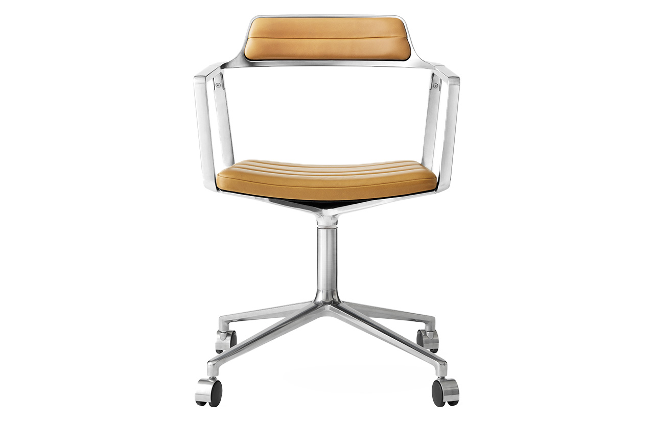 VIPP452 Chair on Castors