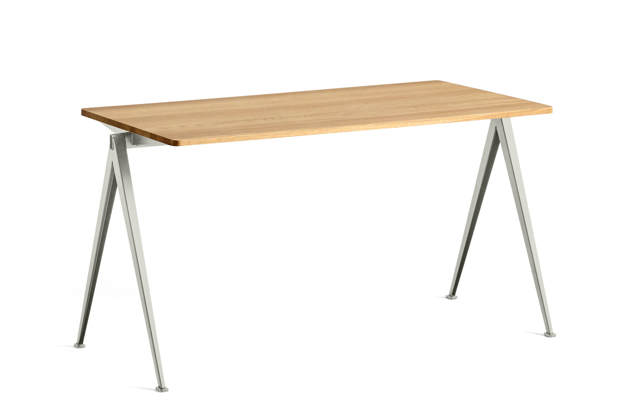 PYRAMID 01 Table