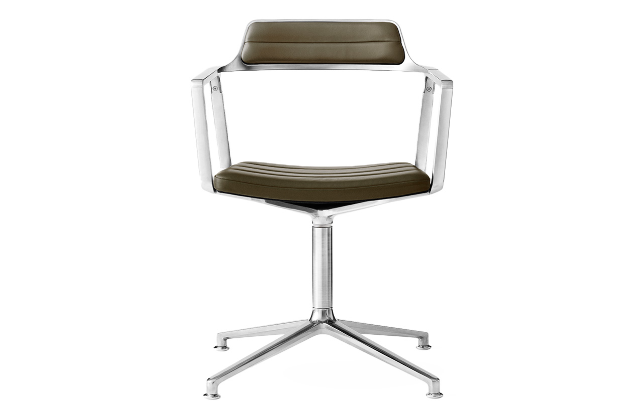 VIPP452 Chair