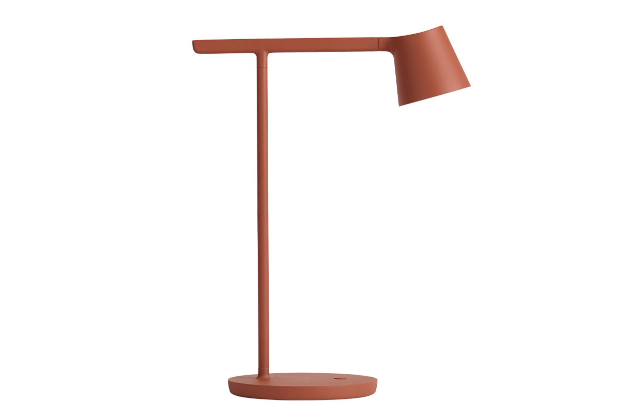 TIP stalinis šviestuvas