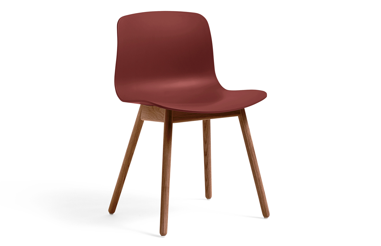 ABOUT AAC 12 Chair