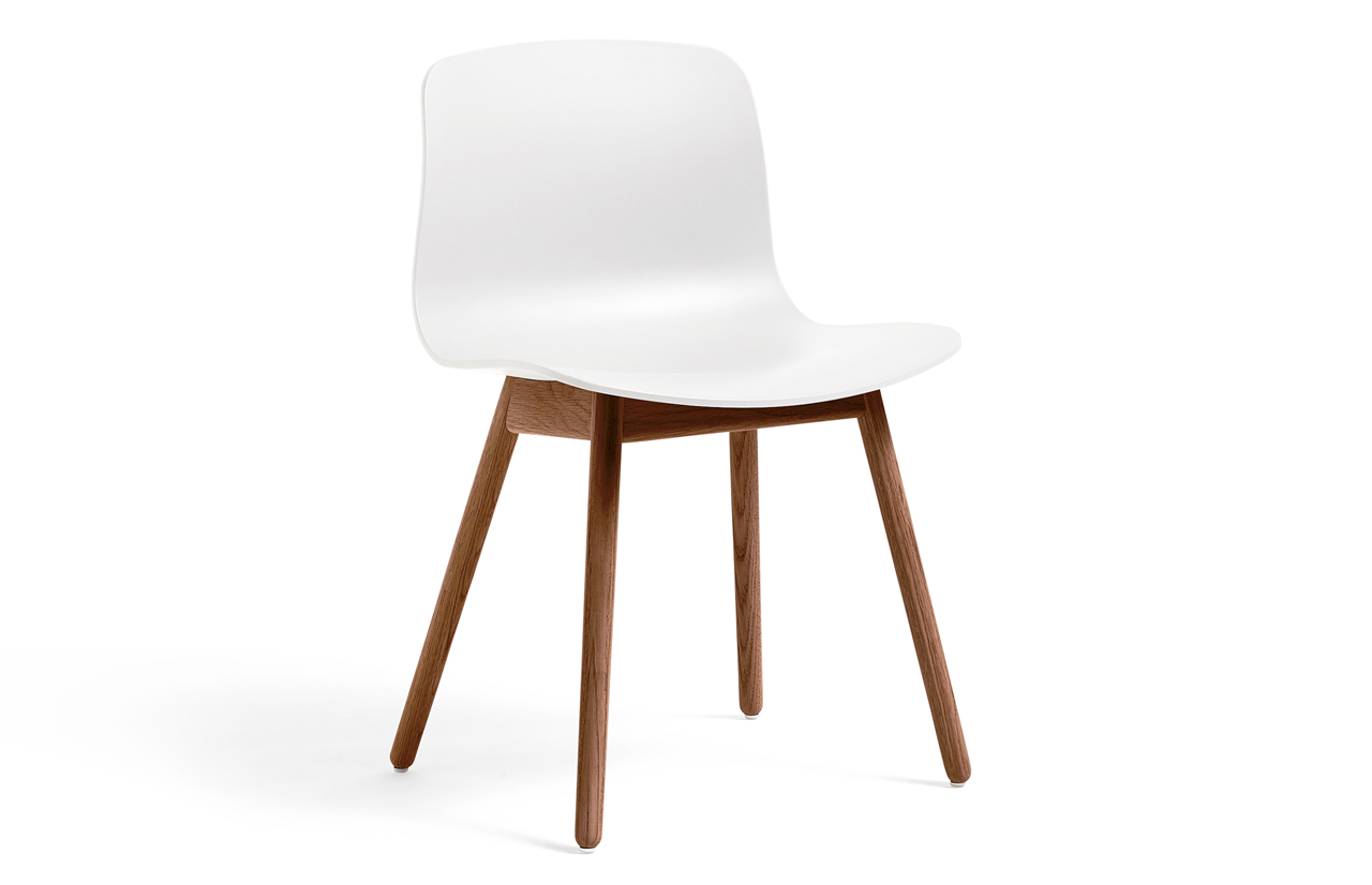 ABOUT AAC 12 Chair
